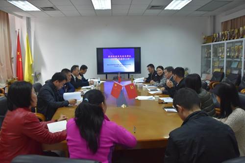 https://sist.gdufs.edu.cn/__local/F/F7/A9/1144D79F60BEC52A1E8F9F71150_FE6834F6_10E27.jpg